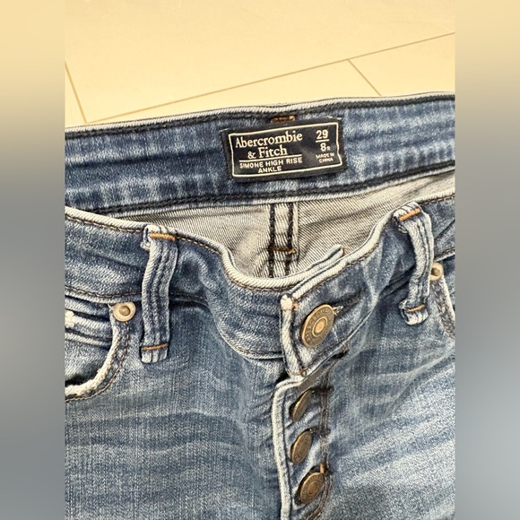 Abercrombie & Fitch Simone high rise ankle jeans - Picture 5 of 8